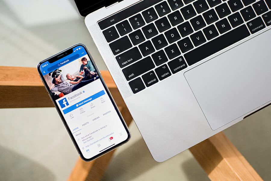 social media smartphone series