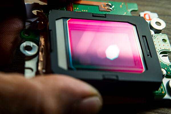 3. CMOS what camera is best iphotography CCD CMOS sensor