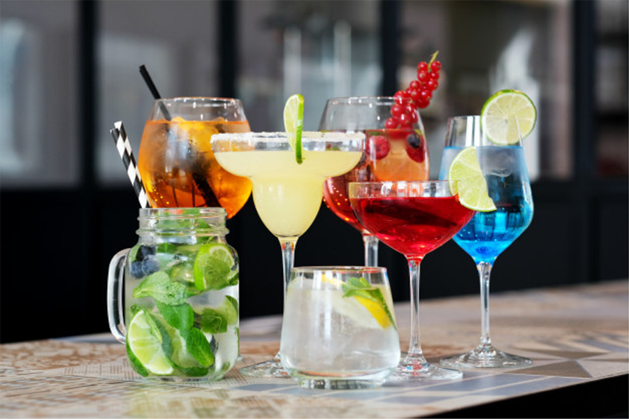 Add Colour in your Glassware Add Colour in your Glassware